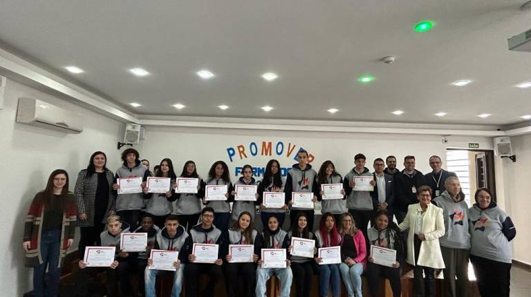 FORMATURA JOVENS APRENDIZES